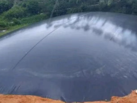 养猪场沼气池土工膜施工细节全解析